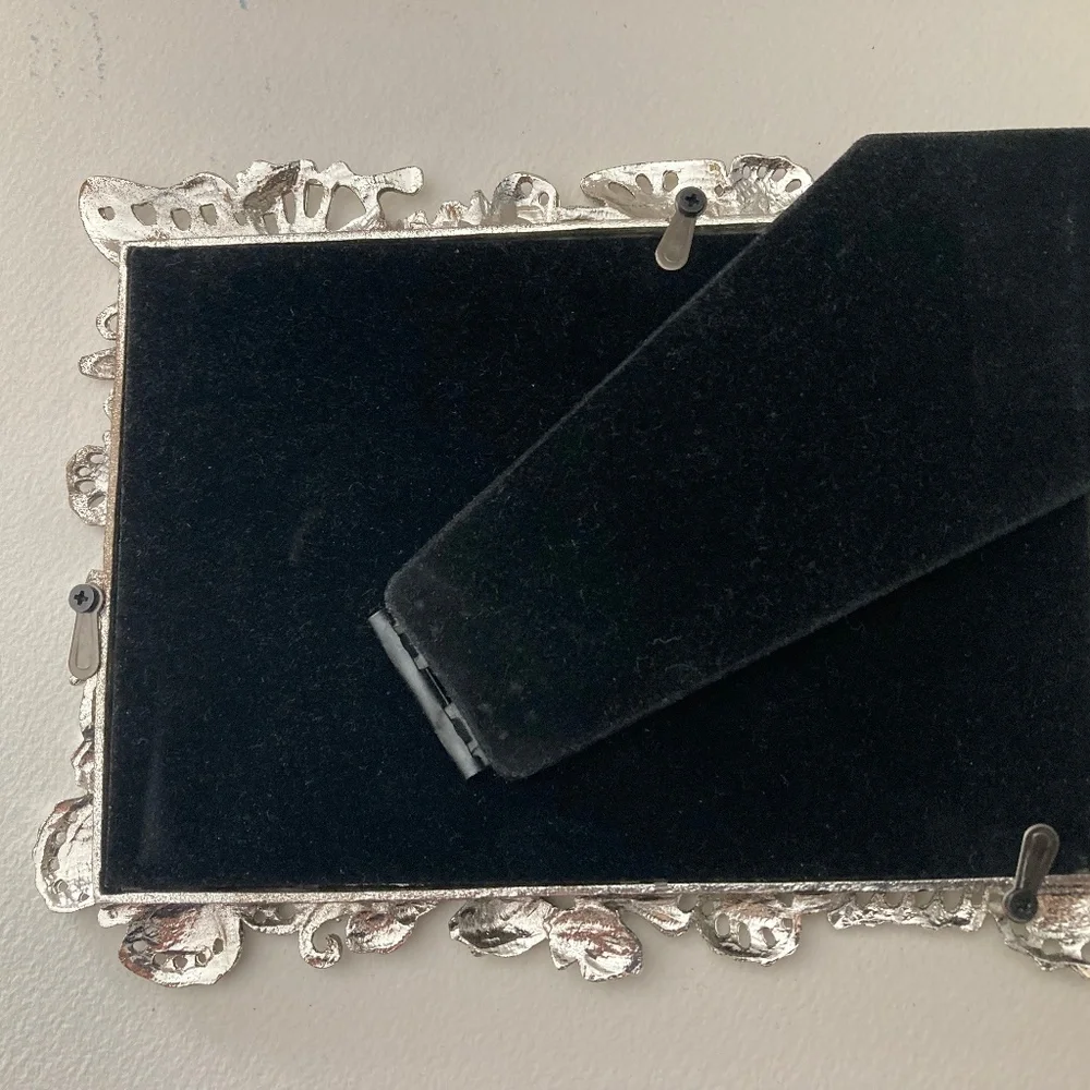 “HOST PICK” Sheffield House 3D Butterfly Metal 5x7 Frame - Picture 5 of 5